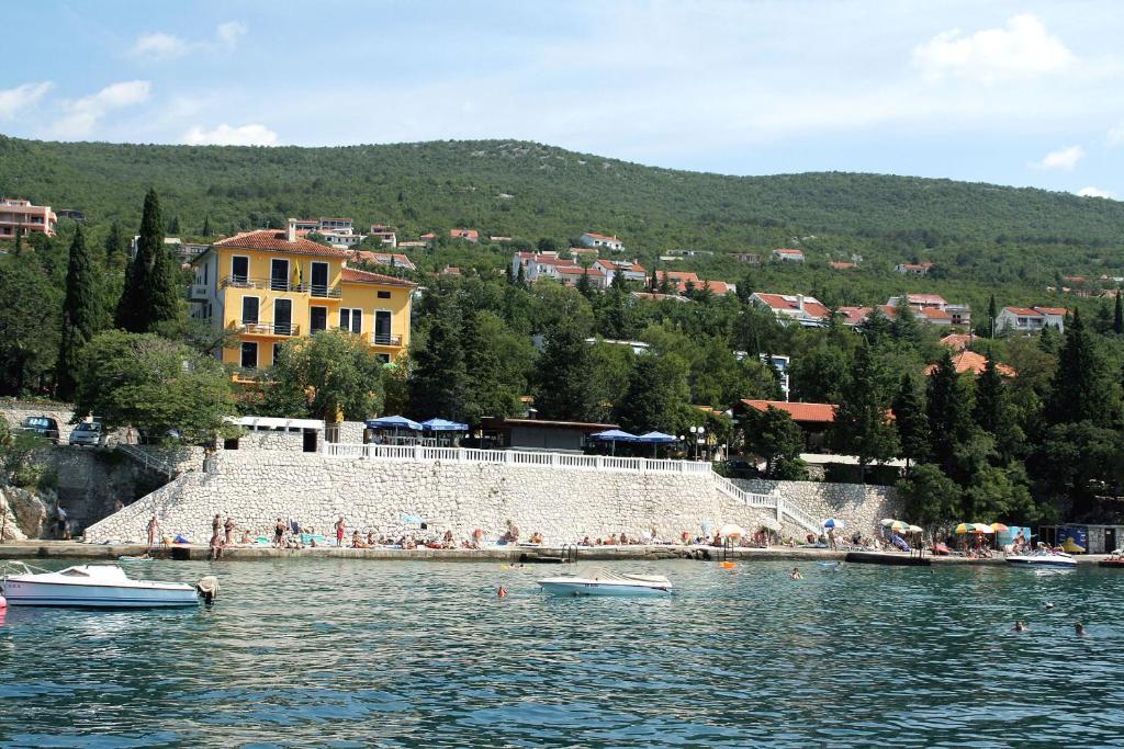 Hotel Riviera Dramalj Kültér fotó